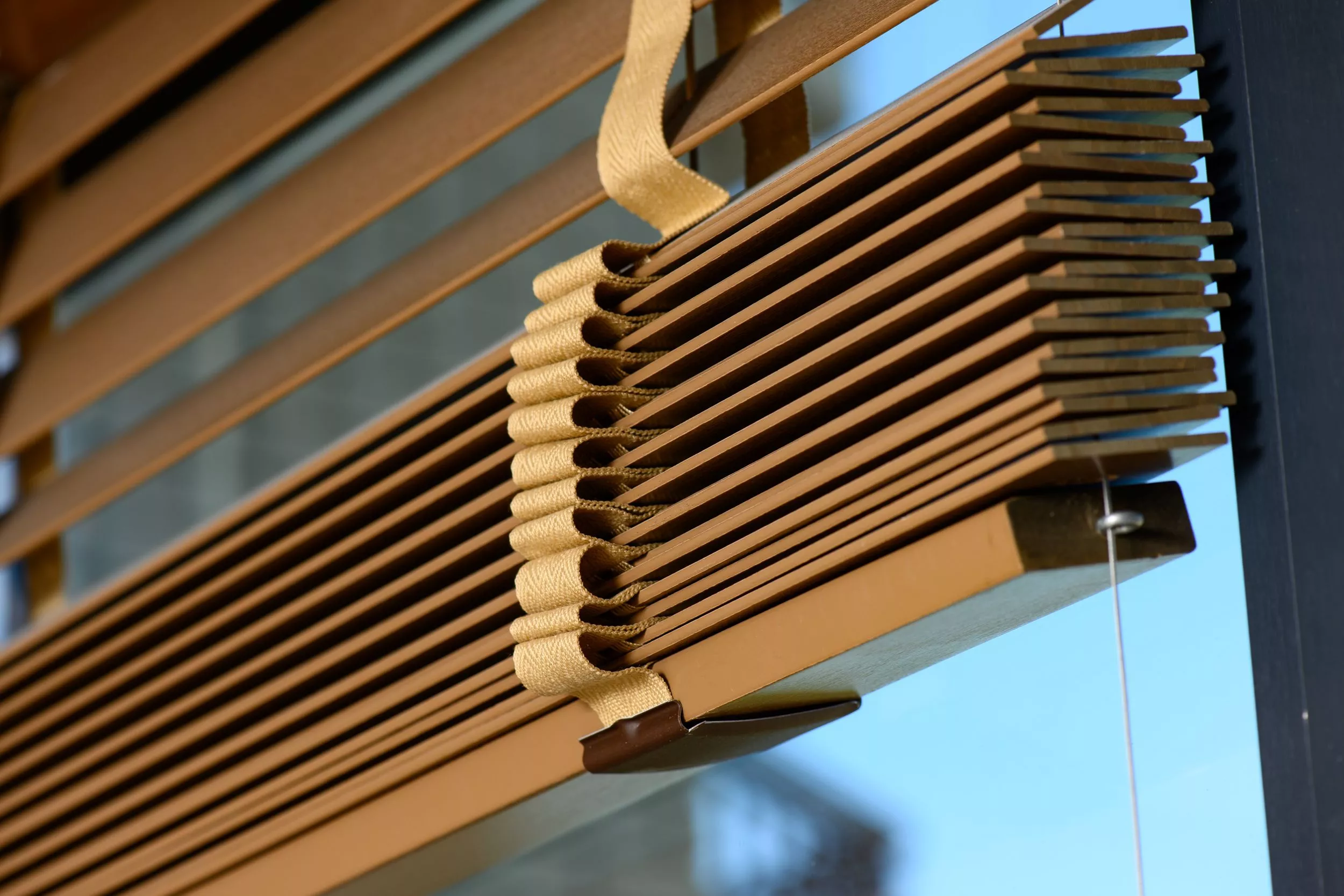 Деревянные горизонтальные жалюзи G-FORM WOOD 50